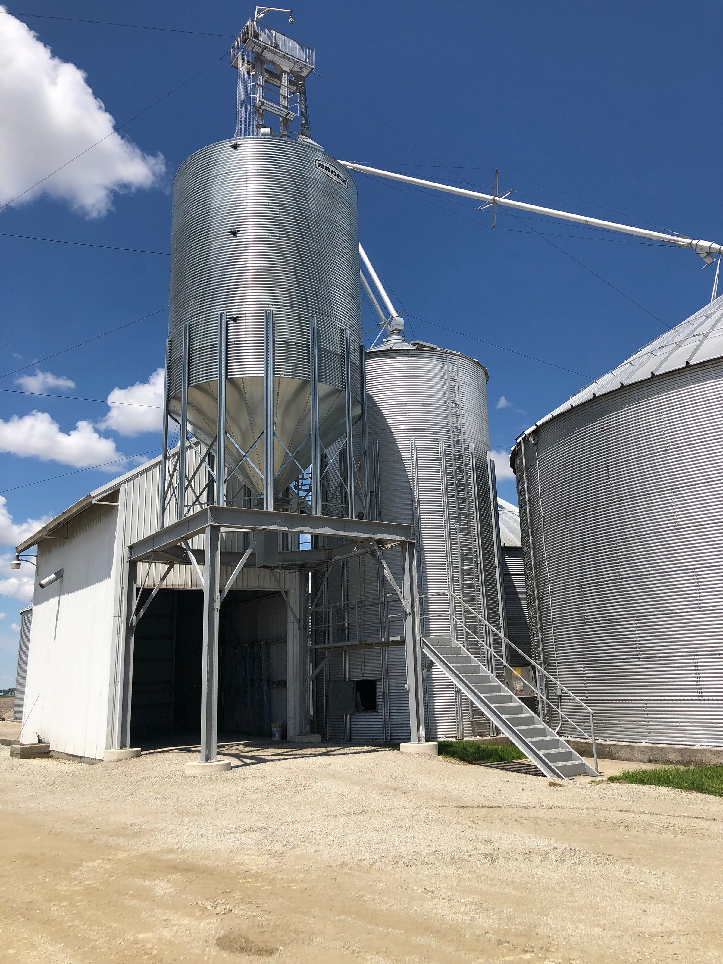 Property photo 25 - FARM EQUIPMENT & GRAIN FACILITY AUCTION IN MIAMI COUNTY, OHIO